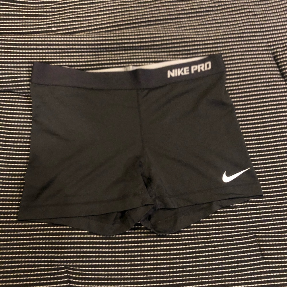 Nike Pro Spandex Shorts - Womens